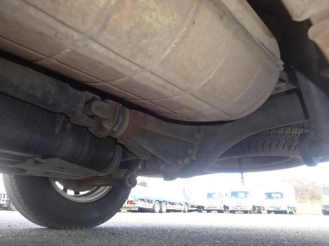 NISSAN CARAVAN van 2WD 2005