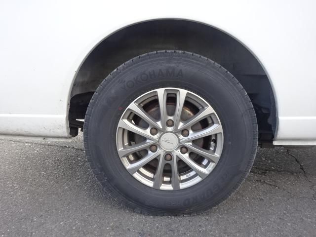 NISSAN CARAVAN van 2WD 2005