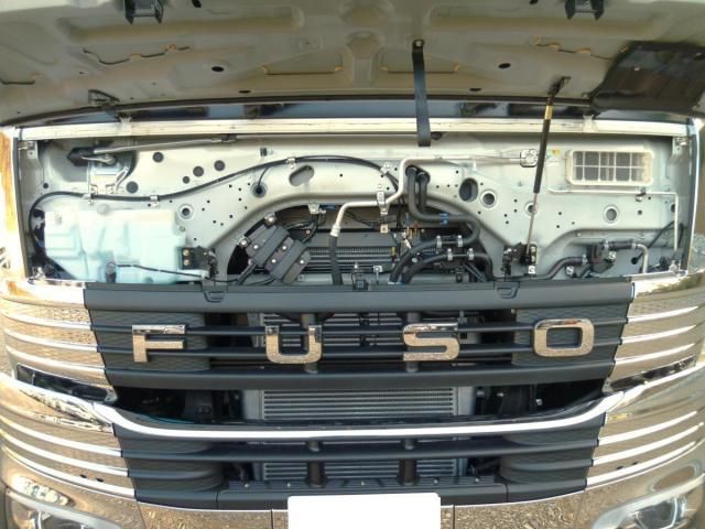 MITSUBISHI FUSOU SUPER GREAT 2025