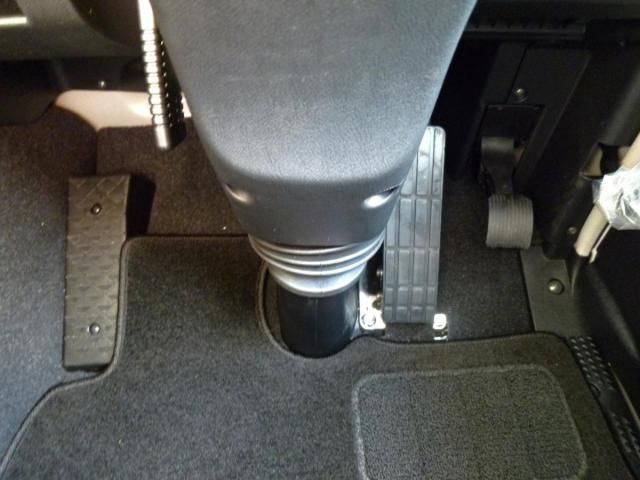 MITSUBISHI FUSOU SUPER GREAT 2025