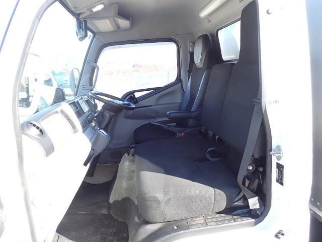 MITSUBISHI CANTER 2019