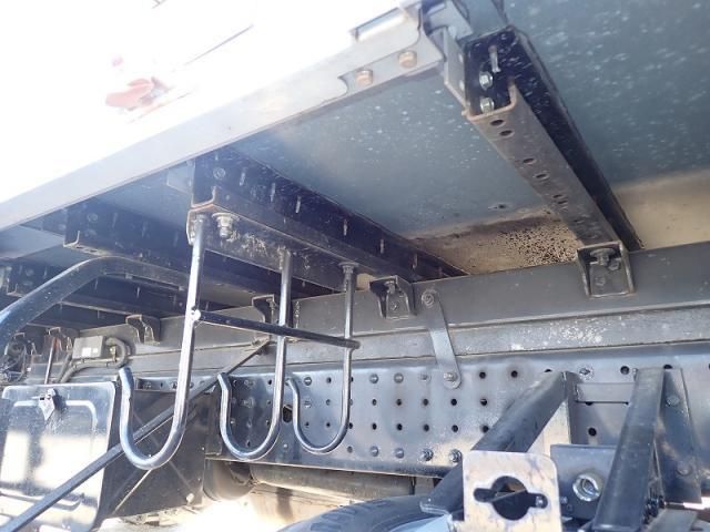 MITSUBISHI CANTER 2019