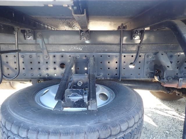 MITSUBISHI CANTER 2019