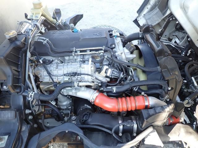 MITSUBISHI CANTER 2019