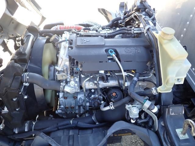 MITSUBISHI CANTER 2019