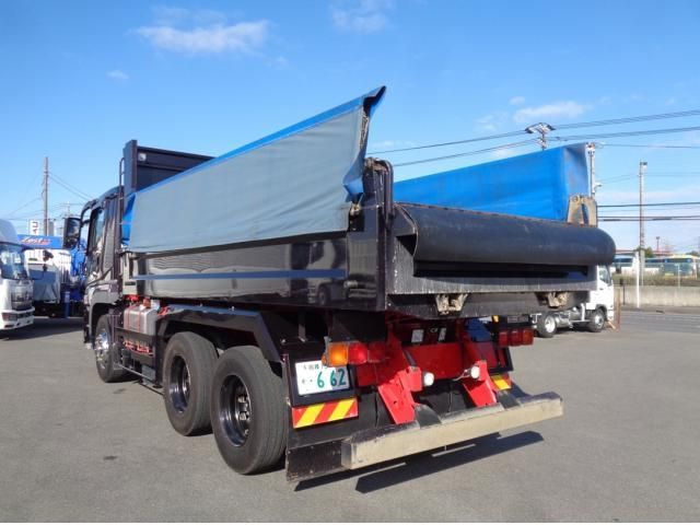 MITSUBISHI FUSOU SUPER GREAT 2021