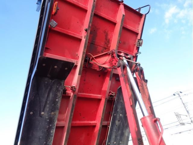 MITSUBISHI FUSOU SUPER GREAT 2021