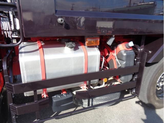 MITSUBISHI FUSOU SUPER GREAT 2021