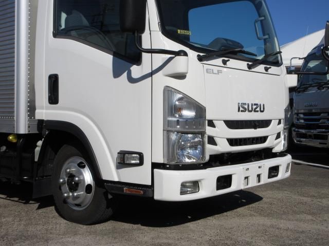 ISUZU ELF 2019