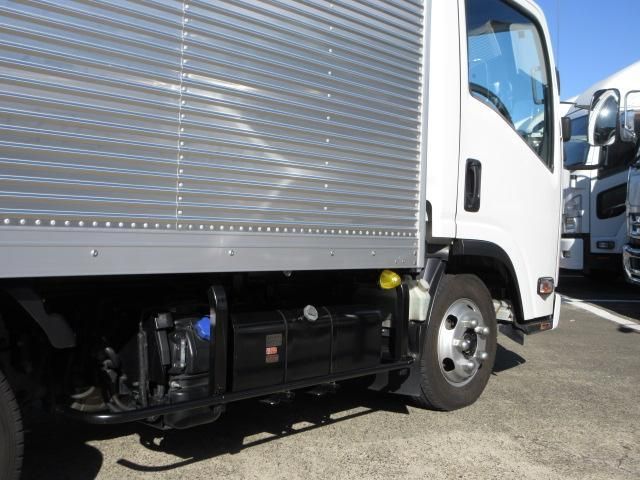 ISUZU ELF 2019