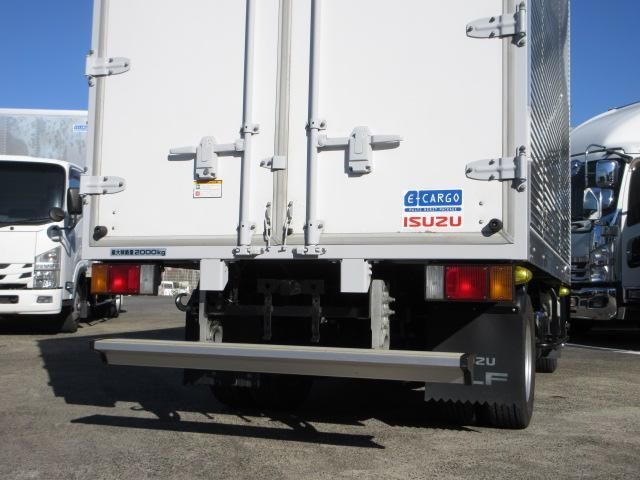 ISUZU ELF 2019
