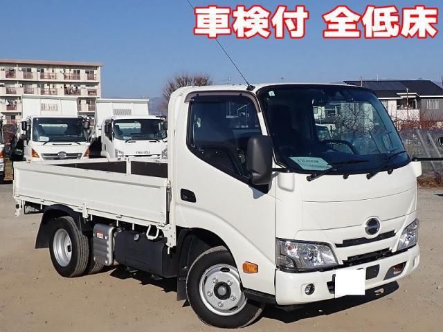 HINO DUTRO 2024