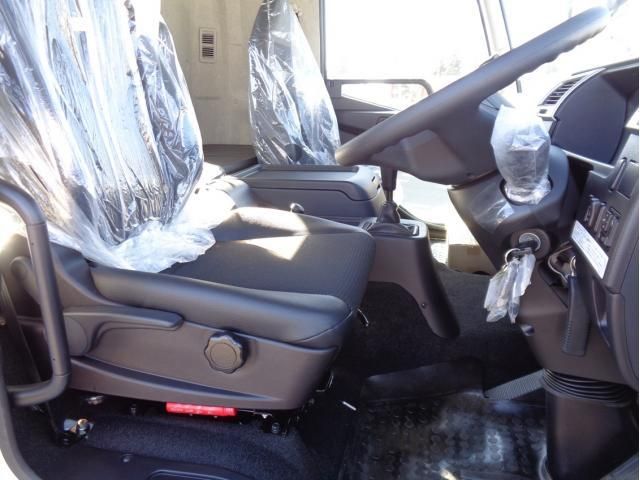 MITSUBISHI FUSOU FIGHTER 2024