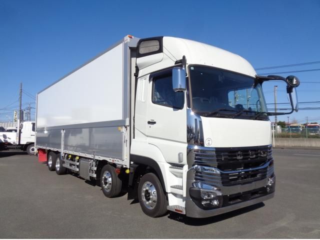 MITSUBISHI FUSOU SUPER GREAT 2025