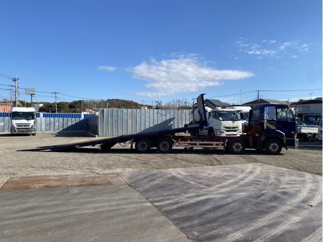 NISSAN DIESEL BigThumb 2001