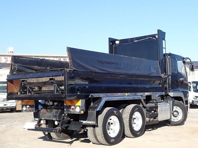 MITSUBISHI FUSOU SUPER GREAT 2021