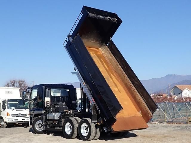 MITSUBISHI FUSOU SUPER GREAT 2021