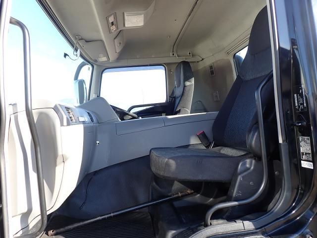 MITSUBISHI FUSOU SUPER GREAT 2021