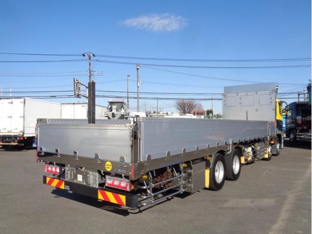 MITSUBISHI FUSOU SUPER GREAT 2022