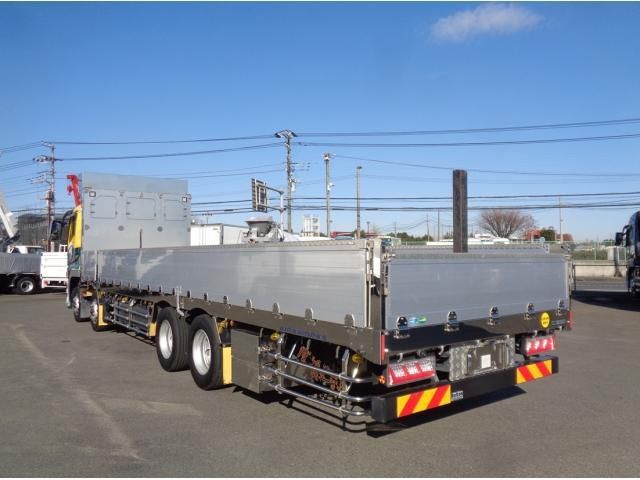 MITSUBISHI FUSOU SUPER GREAT 2022