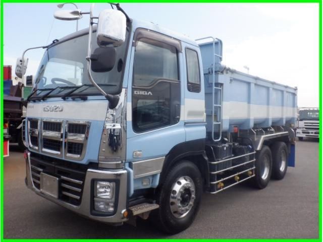 ISUZU GIGA 2015