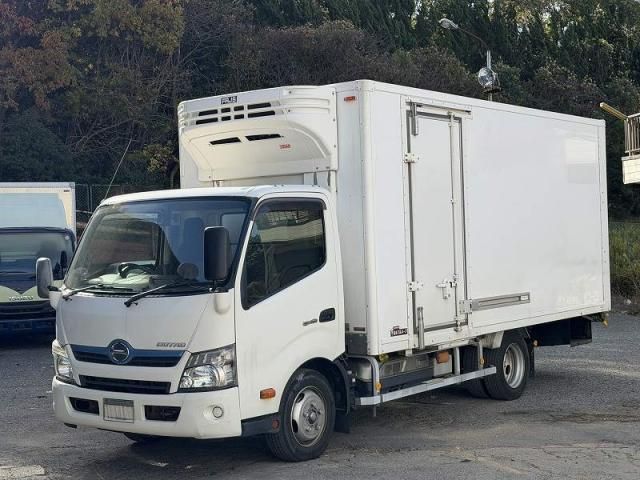 HINO DUTRO 2014