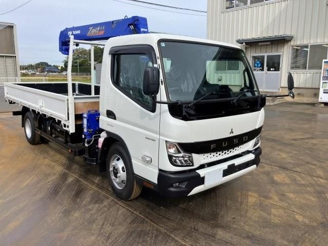 MITSUBISHI CANTER 2025
