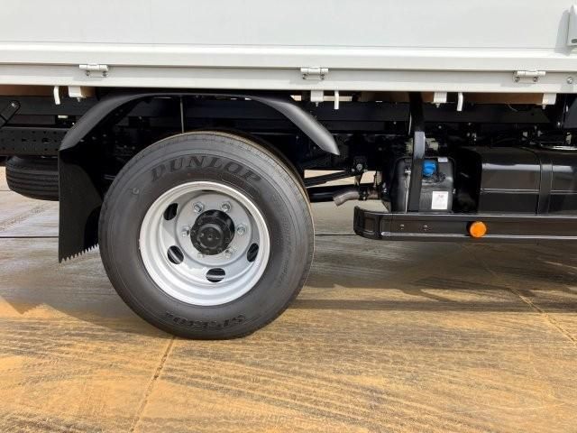 MITSUBISHI CANTER 2025