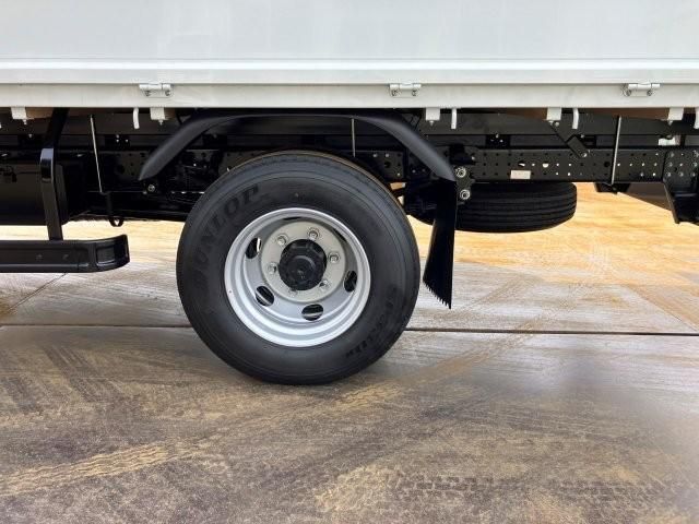 MITSUBISHI CANTER 2025