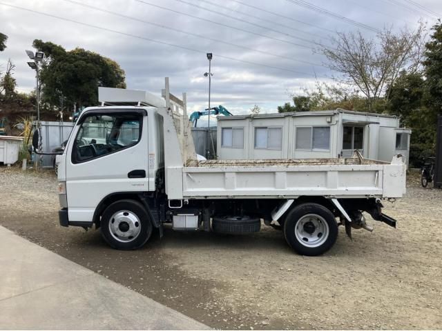 MITSUBISHI CANTER 2020