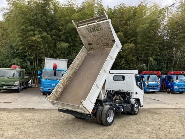 MITSUBISHI CANTER 2020