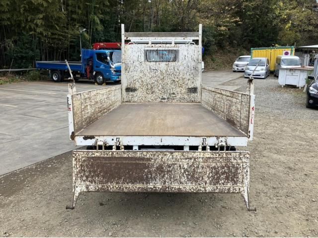 MITSUBISHI CANTER 2020