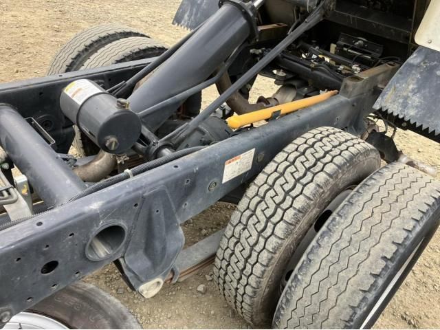 MITSUBISHI CANTER 2020