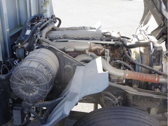 MITSUBISHI FUSOU FIGHTER 2019