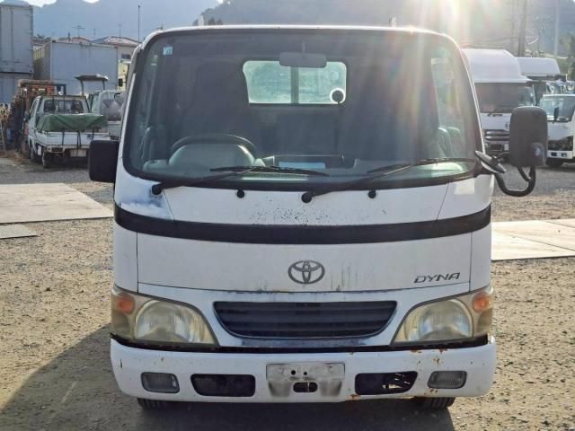 TOYOTA DYNA 2006