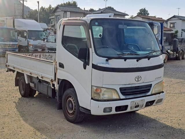 TOYOTA DYNA 2006