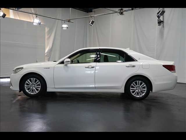 TOYOTA CROWN sedan hybrid 2014