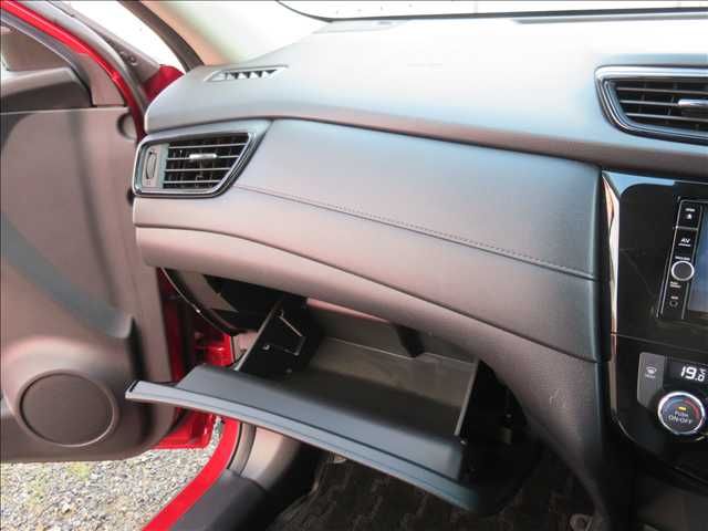 NISSAN X-TRAIL 2WD 2018