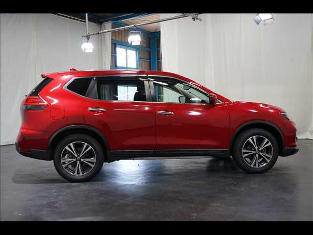 NISSAN X-TRAIL 2WD 2018