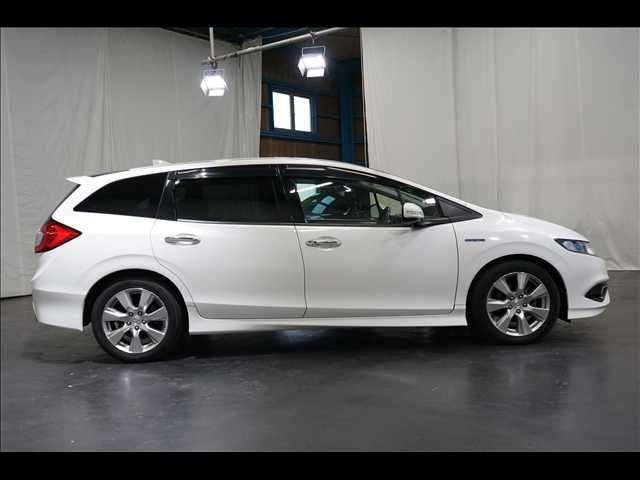HONDA JADE HYBRID 2016