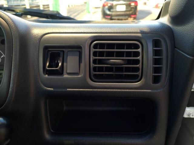 SUZUKI CARRY truck 4WD 2012