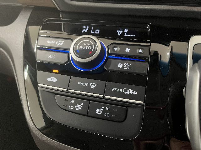 HONDA FREED HYBRID 4WD 2021