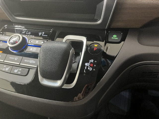 HONDA FREED HYBRID 4WD 2021