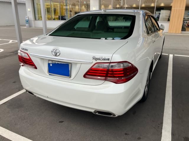 TOYOTA CROWN sedan 2010