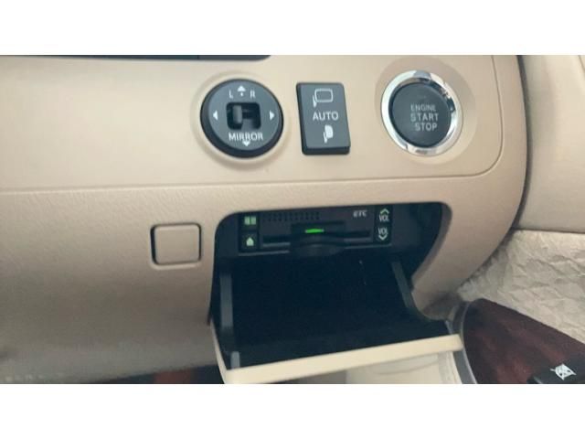 TOYOTA CROWN sedan 2010