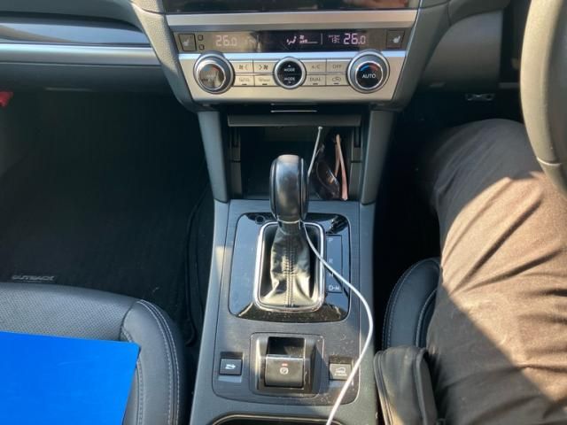 SUBARU LEGACY OUTBACK 2014