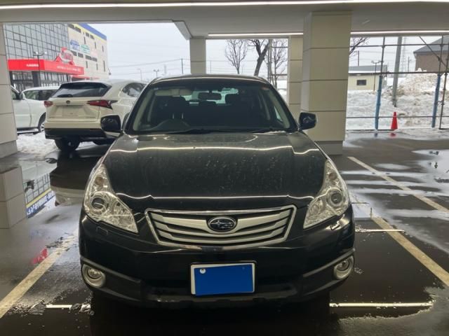 SUBARU LEGACY OUTBACK 2011