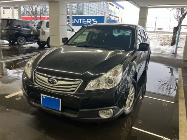 SUBARU LEGACY OUTBACK 2011