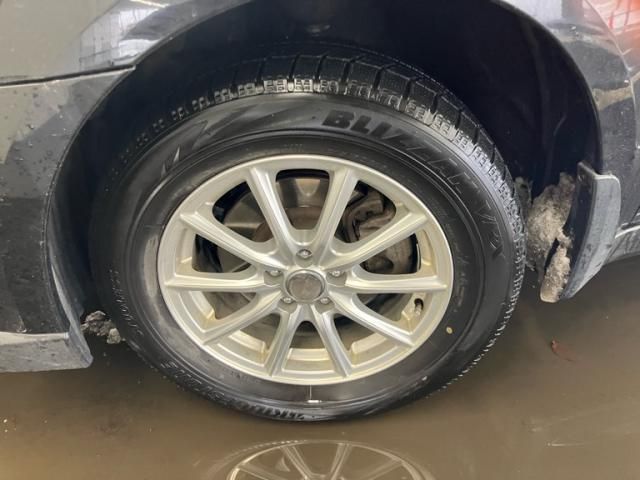 SUBARU LEGACY OUTBACK 2011