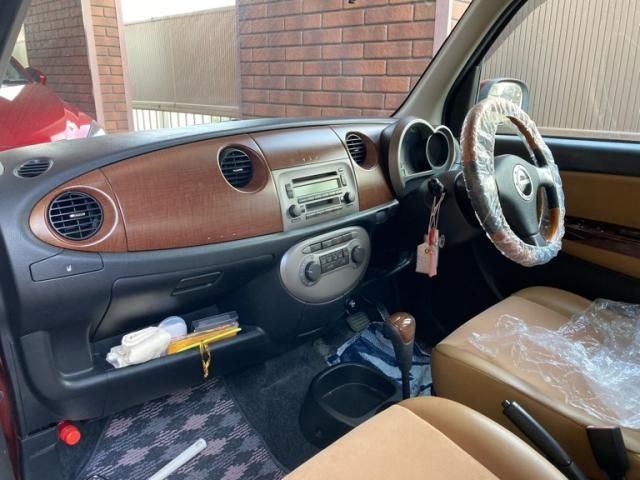 DAIHATSU MIRA GINO 2007